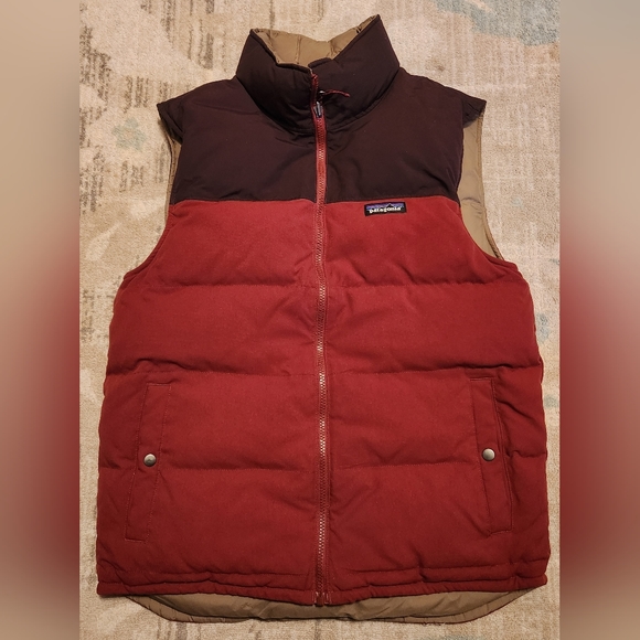 Mens Patagonia Reversible Bivy Down Vest. DarkRed/Tan. Sz Med. Great condition. - Picture 2 of 10